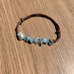 Pulsera de Amazonita Barroca de algodón encerado